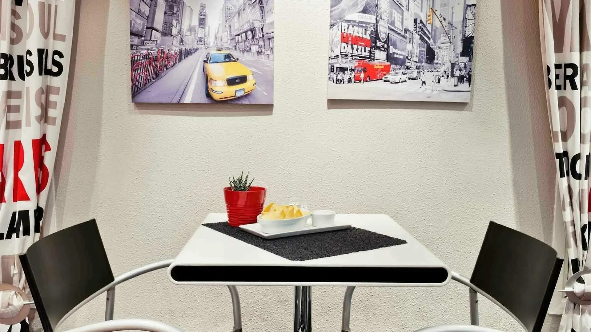 B&B Hotel Lille Villeneuve D'Ascq Grand Stade  Villeneuve-d'Ascq